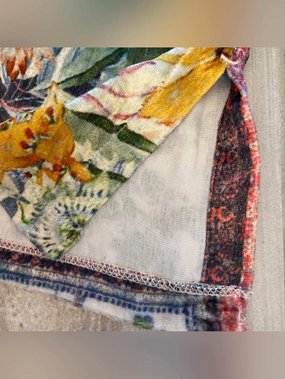 NWT Soft Surroundings Ashbury Mixed-Print Floral Crushed Velvet Tunic Top Large - Picture 11 of 14